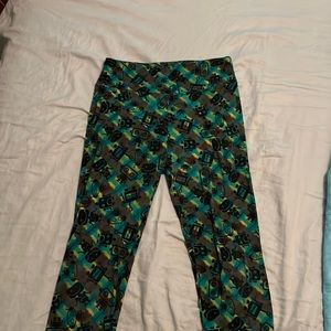 Lularoe robot leggings